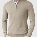 Dömötör - Short-sleeved t-shirt with zipper