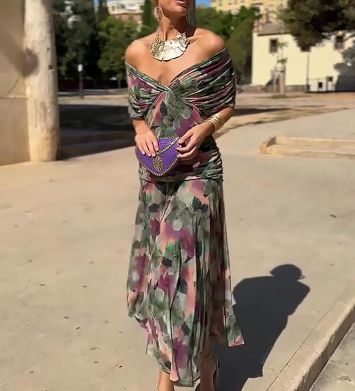Louise | Elegant V-neck Maxi Holiday Dress