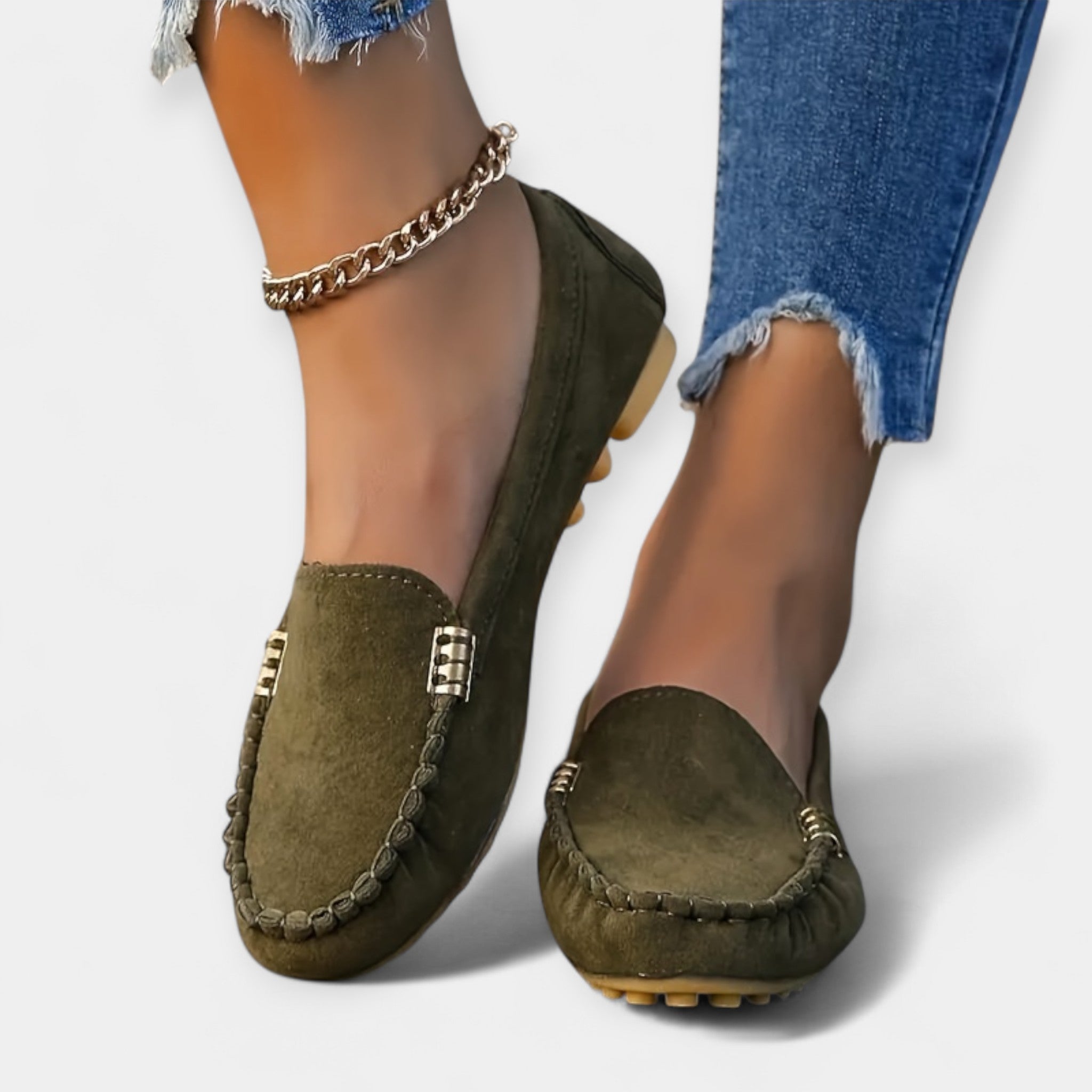 Loafer fém részletekkel