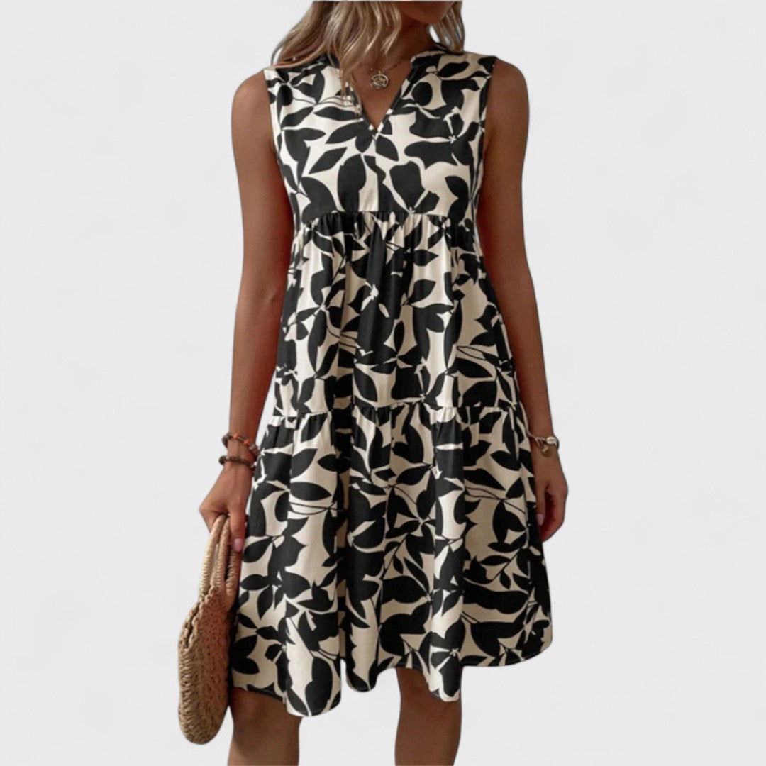 Eszter - Floral Print Casual Dress