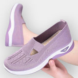 Anatomical shoes with breathable design