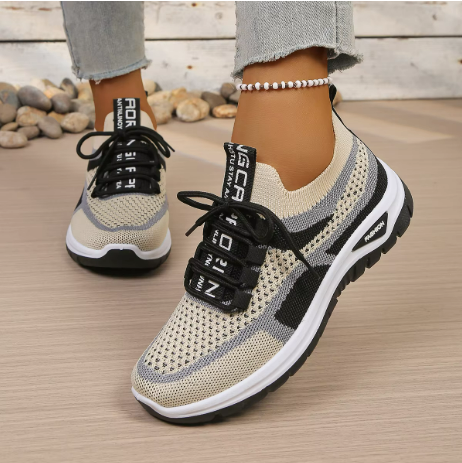 Ilona™ | Lightweight Comfort Sneaker