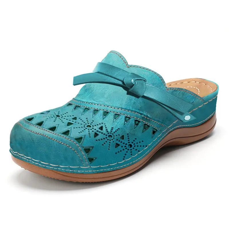 Réka | Comfortable Everyday Clogs