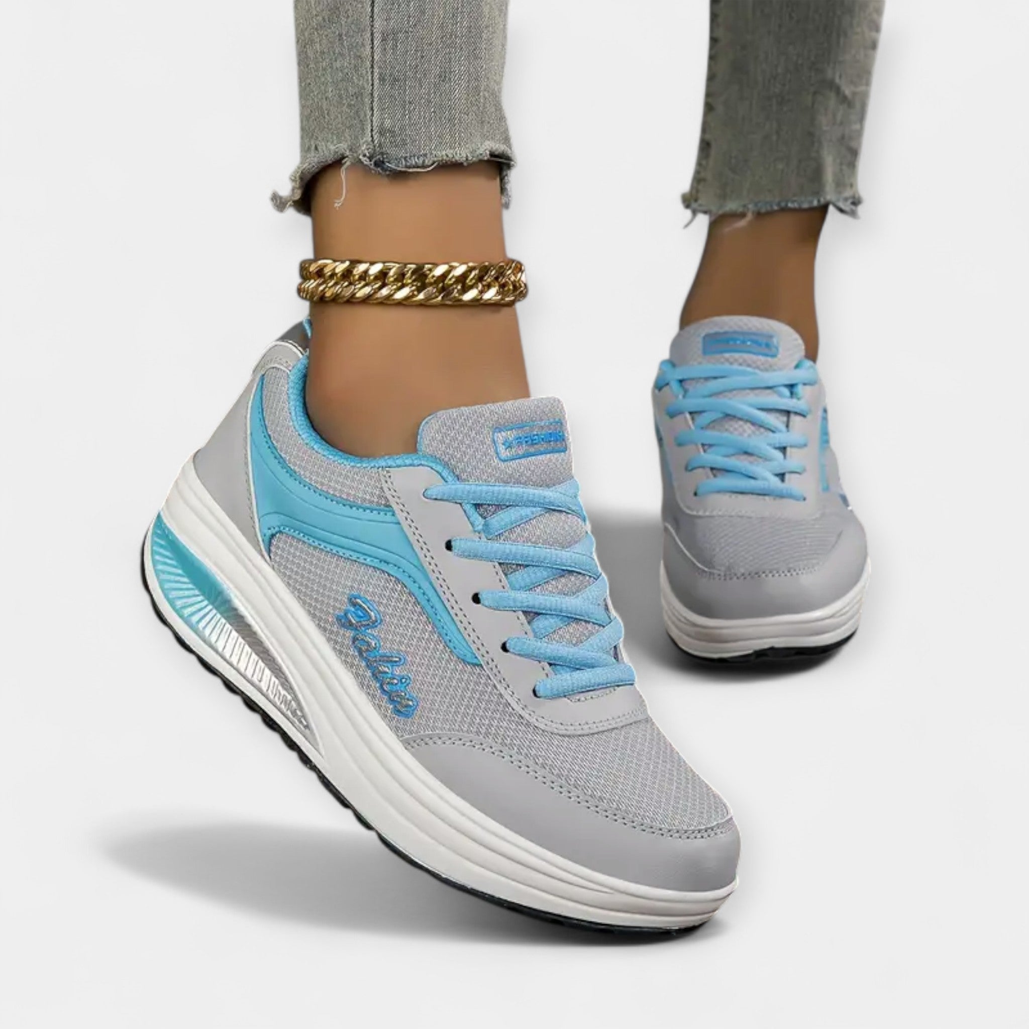 Anatomical sneakers with air cushion