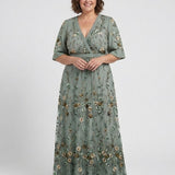 Élodie – Long V-neck floral dress